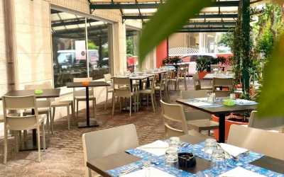 Obóz młodzieżowy, Rimini h. Aron***- obóz Chill out Zone ze zwiedzaniem Wenecji, zabawą w Aquafanie i Mirabilandii Hotel Aron***, 10 dni 12-17 lat